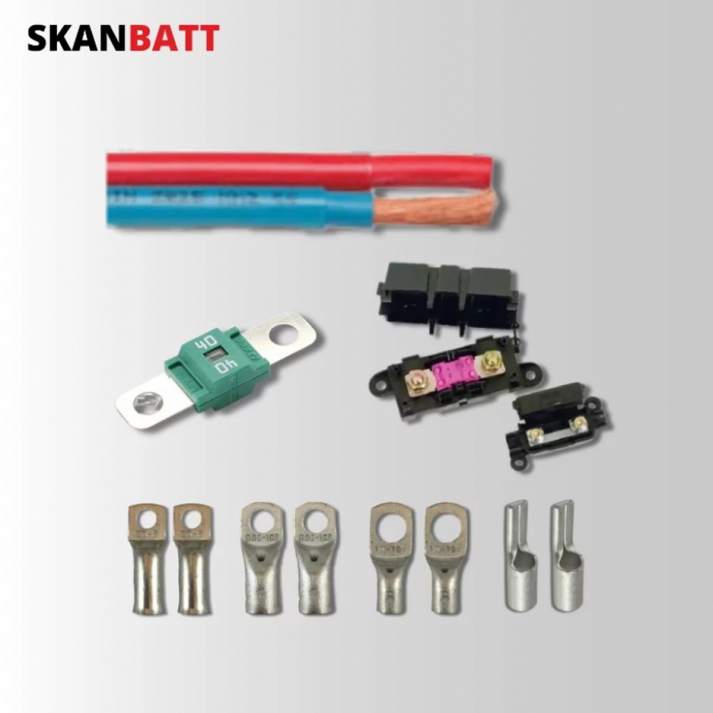 En kabelpakke pr. kanal som skal benyttes på lader behøves. Max 30A ladestrøm er denne beregnet for, og maks 2 meter mellom lader og batteribank. Krever MC4 klemmetang og krympetang for kabelsko.