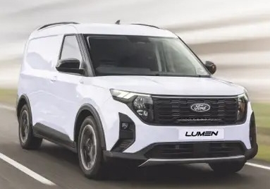  LED-baren gir deg lys over hele veien, både langt frem og til sidene. Settet inkluderer fem års ubetinget norsk garanti, og grillbrakettene er designet og produsert i Lindesnes, Norge.