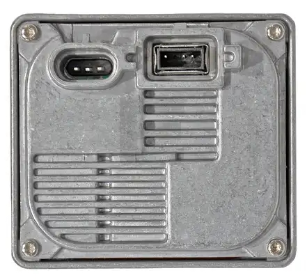 Denne xenon ballasten er utviklet for tunge kjøretøy som Scania P-serie, G-serie, R-serie og T-serie (2004–2017) samt Volvo lastebiler.